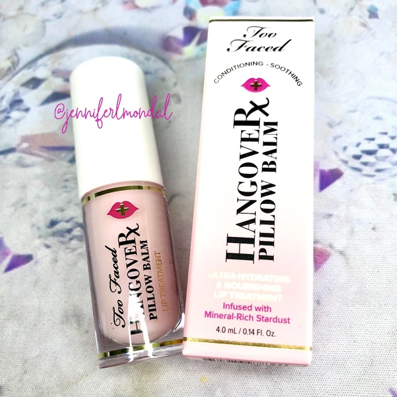 😍NIB Pillow Balm Ultra Hydrating Lip Travel-Sized by Too Faced!😍 - Picture 1 of 2